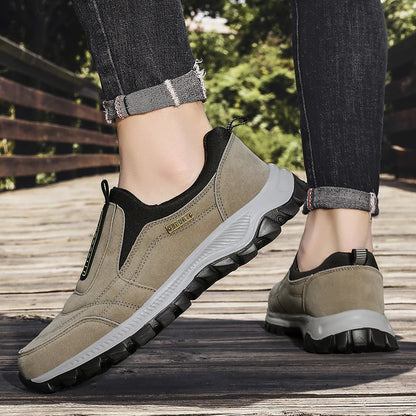 2025 Nouvelles chaussures de sport légères et décontractées, chaussures de course, mocassins, chaussures de marche et de randonnée en plein air pour hommes